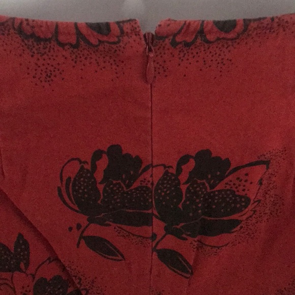 Ann Taylor Loft pencil skirt - Picture 4 of 8